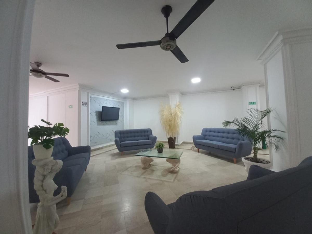 Apartamento Nuevo Rodadero Apto 501 Torre A